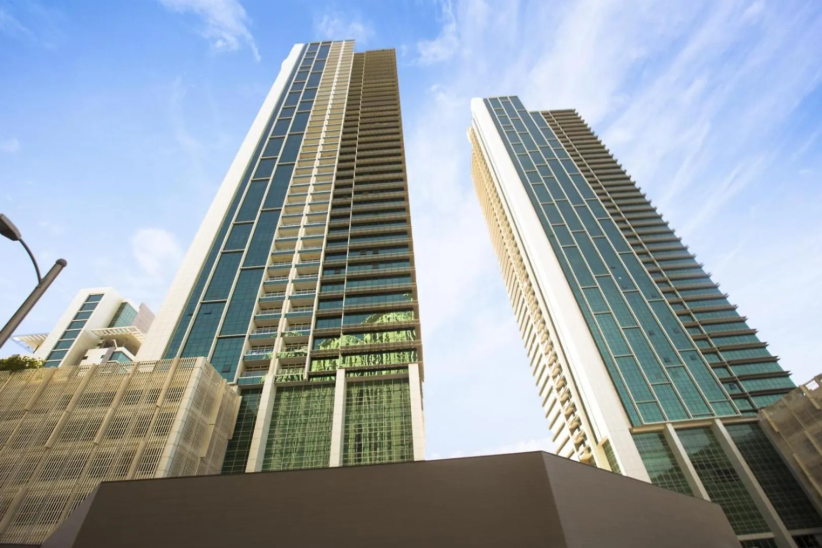 Appartement Silkhaus Luxury 1Bdr At Al Maha Tower In Reem Island à Abou Dabi